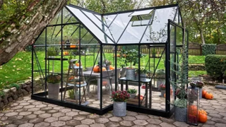 Halls freistehende Gewächshäuser