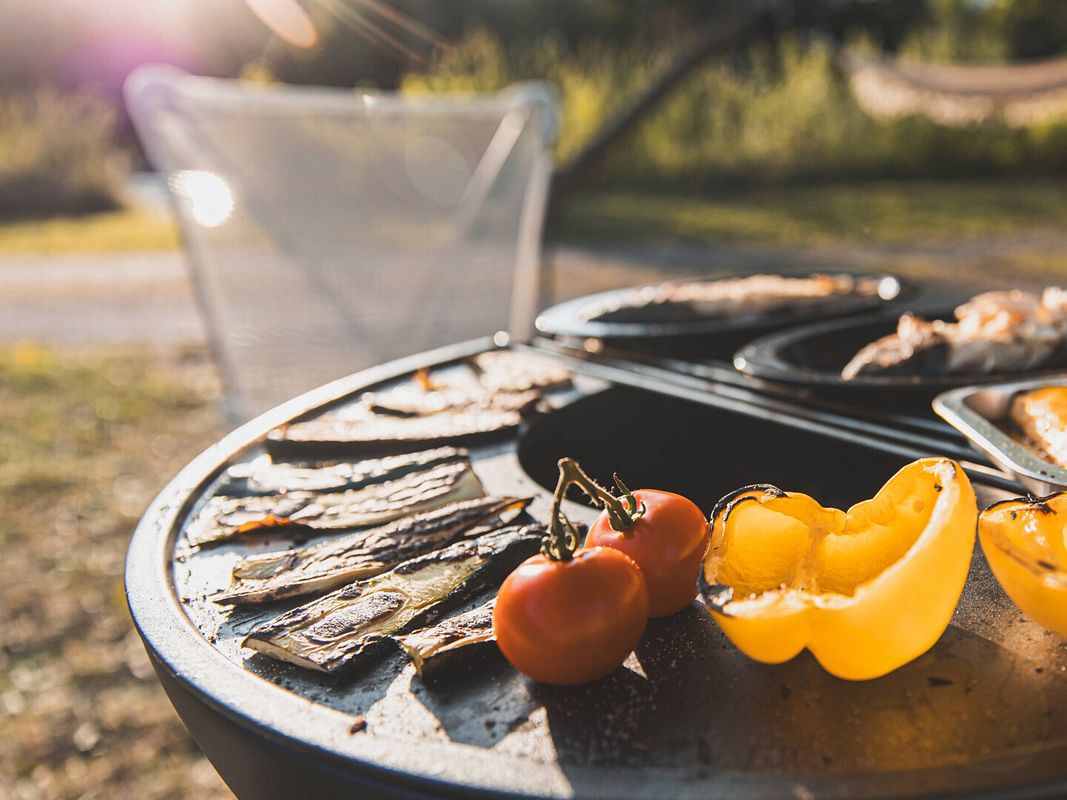 Planchas eigenen sich hervorragend fürs Outdoor Cooking beim Camping