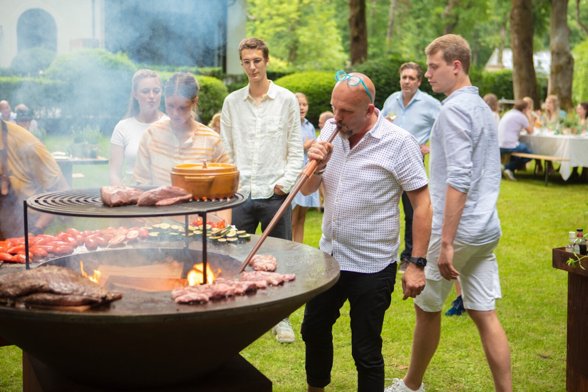Grillrost und Buffadoo Ein Grillrost ist für die Ofyr ein must have Zubehörartikel