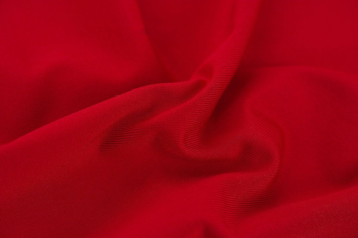 Stoff in Rot