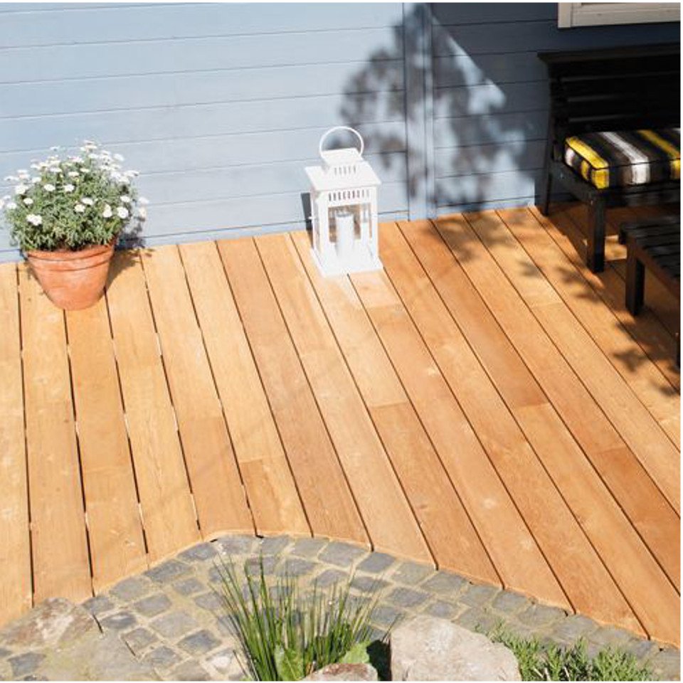 Terrassendiele aus sibirischer Lärche