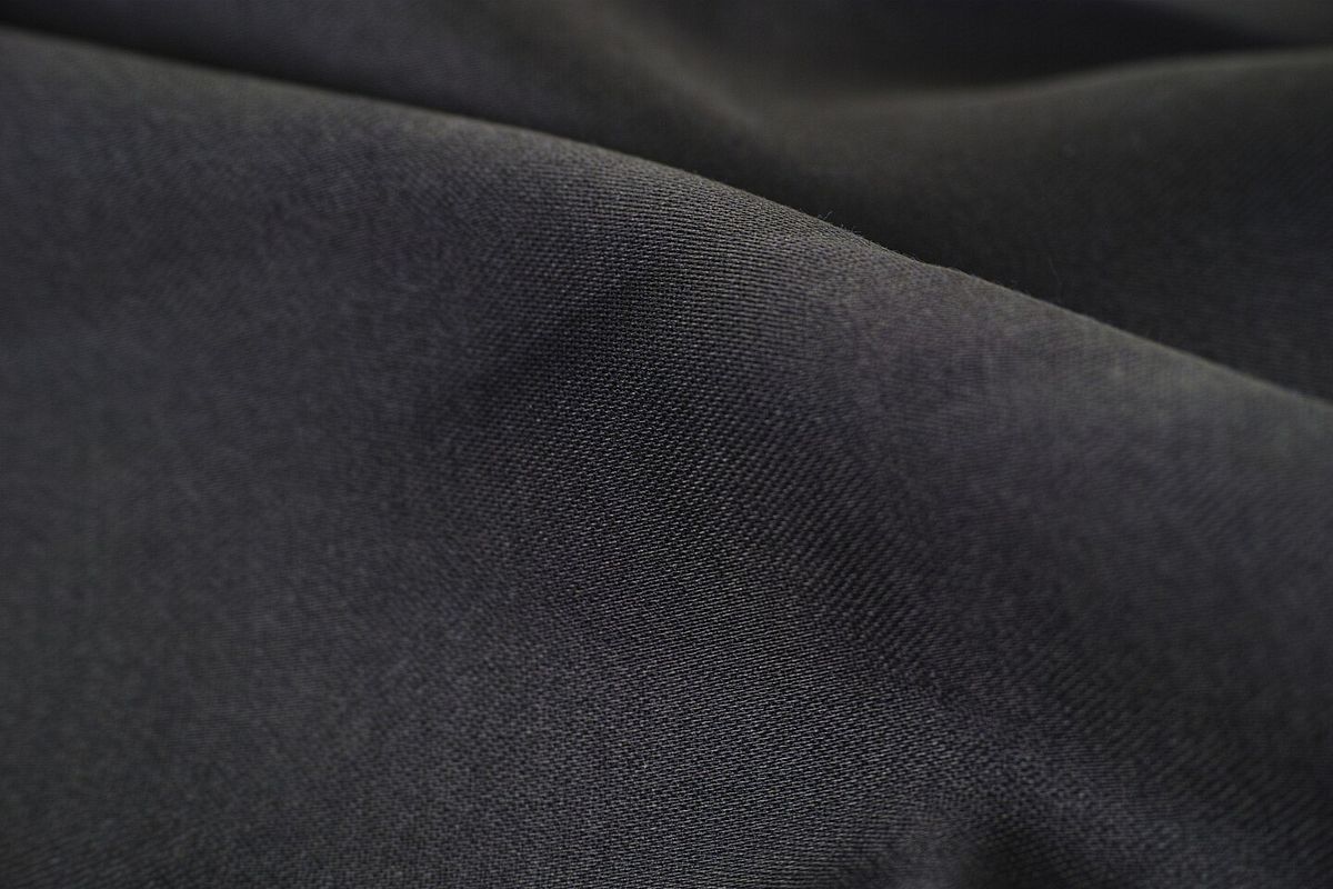 Stoff in Schwarz