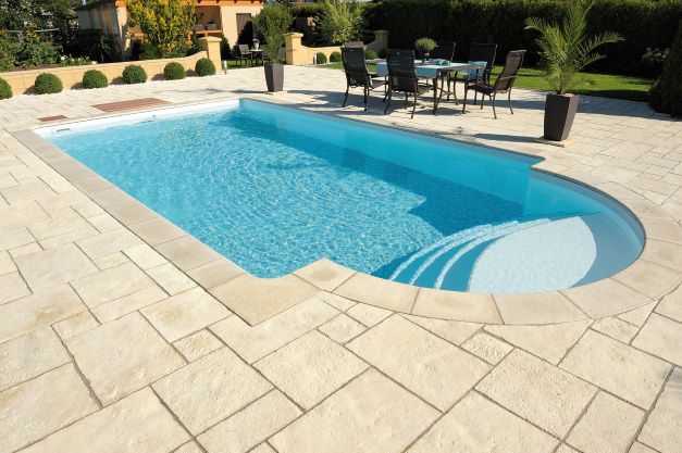 WESERWABEN Solum Beckenrandsteine in verschiedenen Ausführungen