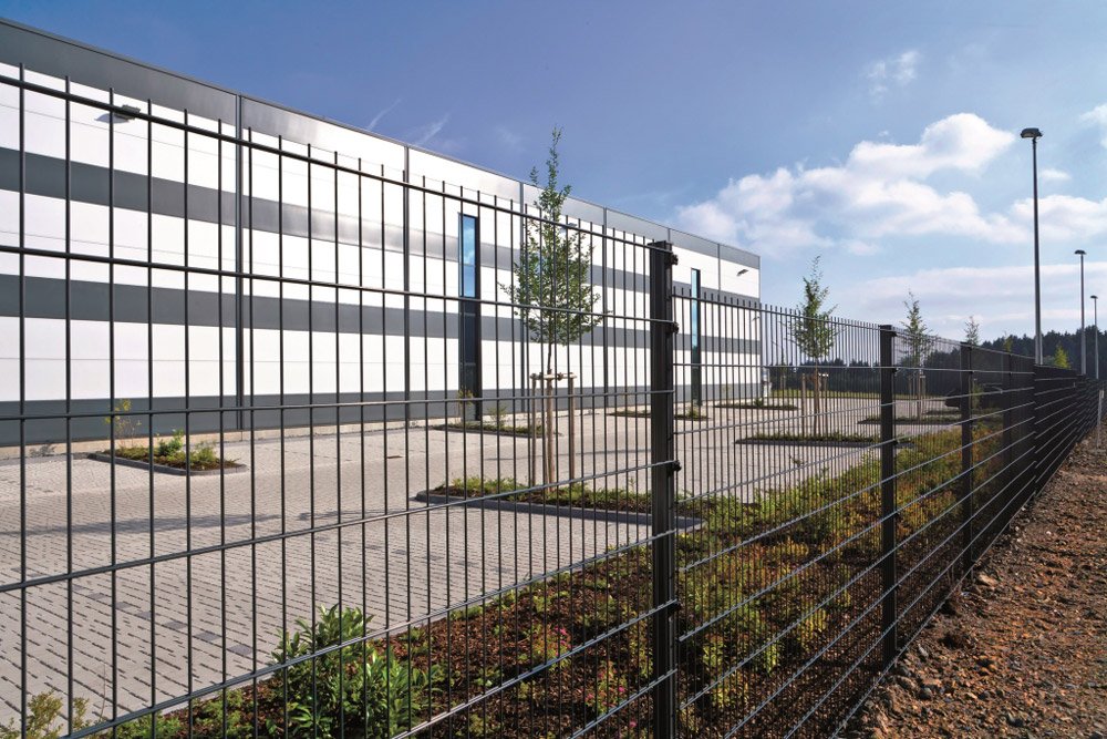 Gittermatten-Zäune: Stabil und elegant