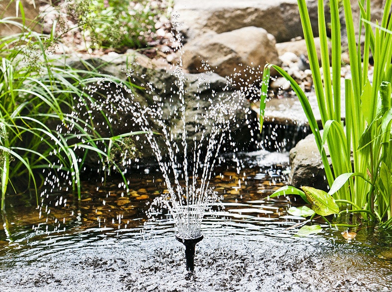 Unterwasserpumpe im Einsatz Unterwasserpumpe im Einsatz