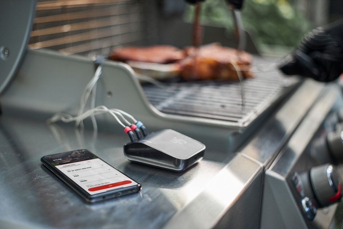 Weber Smart Grilling Hub Mit dem Smart Grilling Hub wird jeder Weber Grill zum Smartgrill