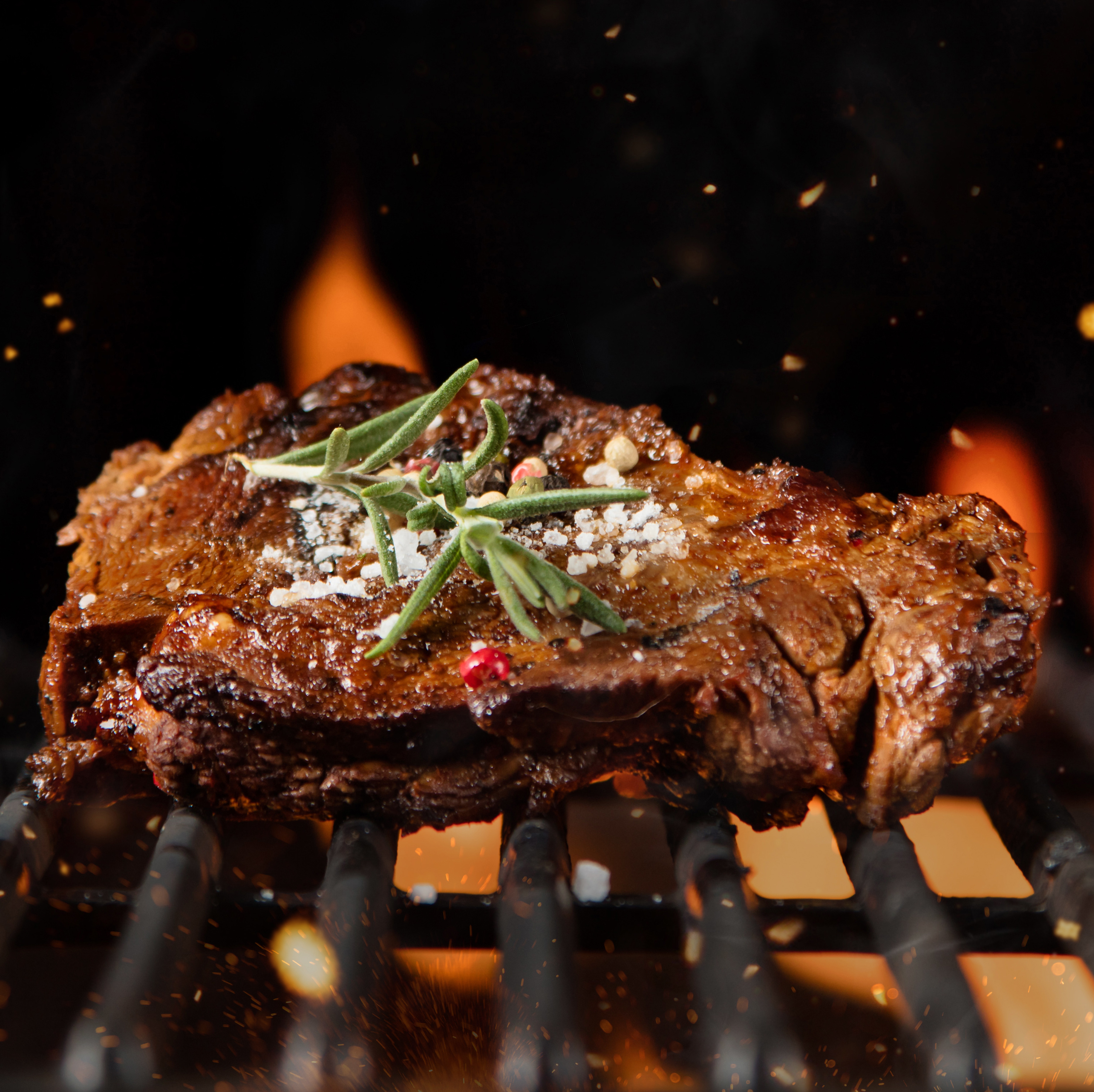 Nichts anbrennen lassen: Fehler beim Grillen!