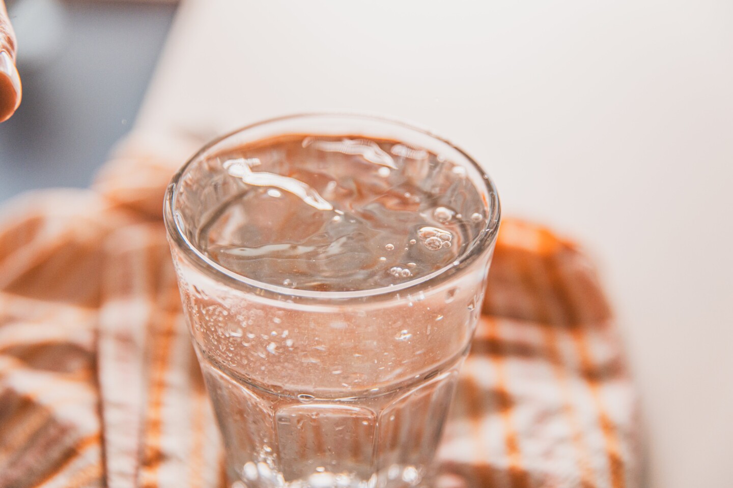 Sauber gefiltertes Leitungswasser 