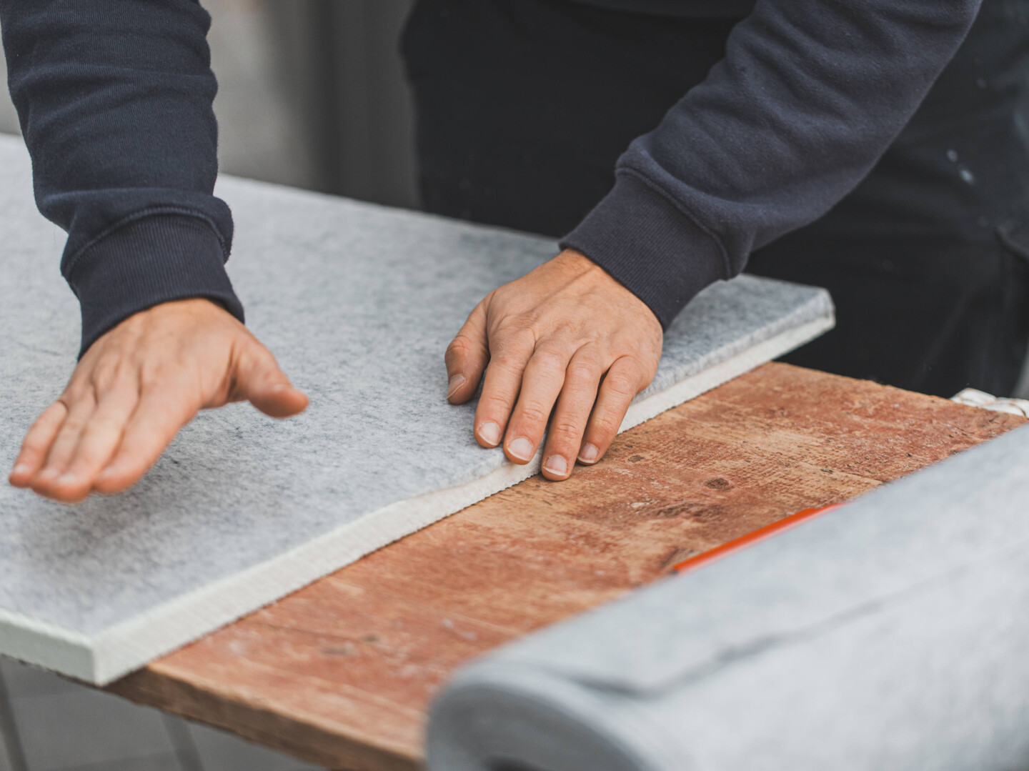 Verklebung an den Kanten vornehmen