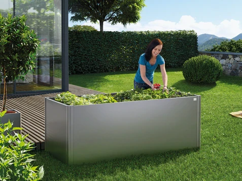 Die Firma Biohort stellt langlebige und praktische Hochbeete aus Metall her