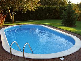 Outdoor-Pool im eigenen Garten