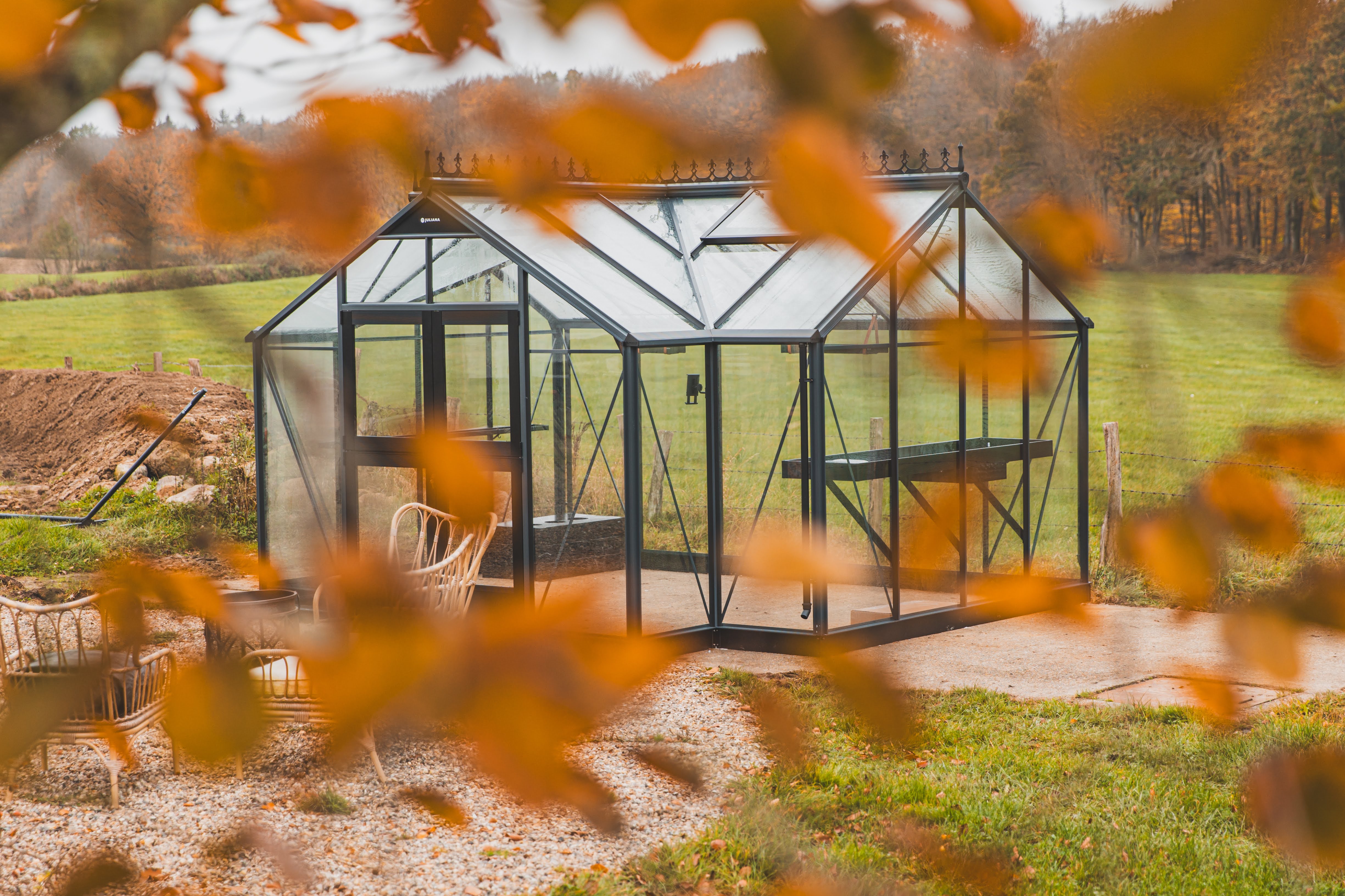 Gewächshaus im Herbst & Winter