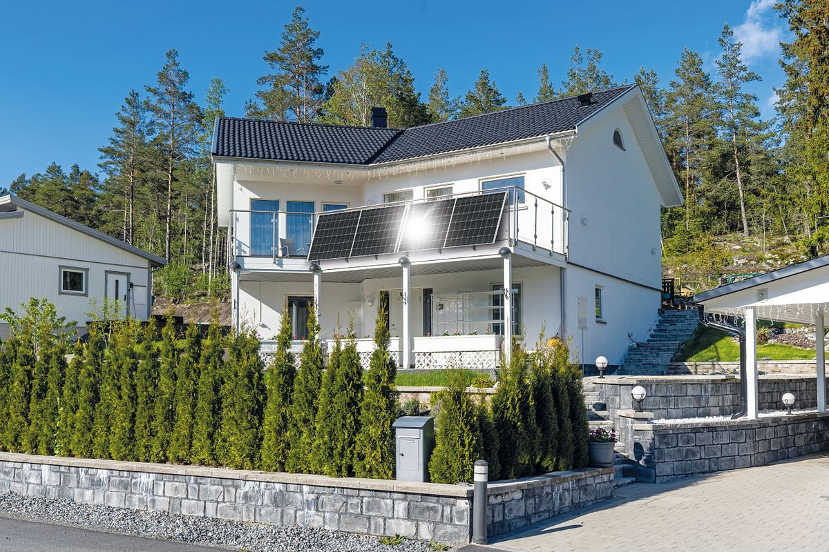 Balkonkraftwerke & Solar-Module fürs Carport Content Bild