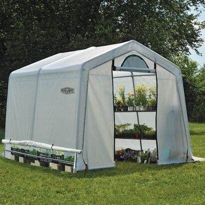 Ein Foliengewächshaus von Pergart