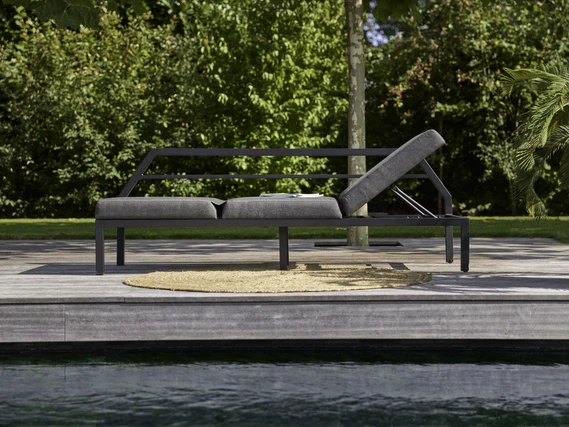 Hartman Dining Bench EVA Aluminium black / Sunbrella mid grey 