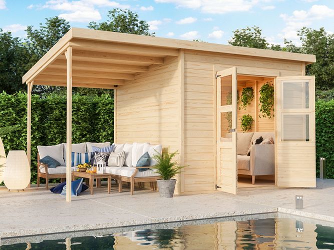 Highlight im Garten: Pool und Poolhaus