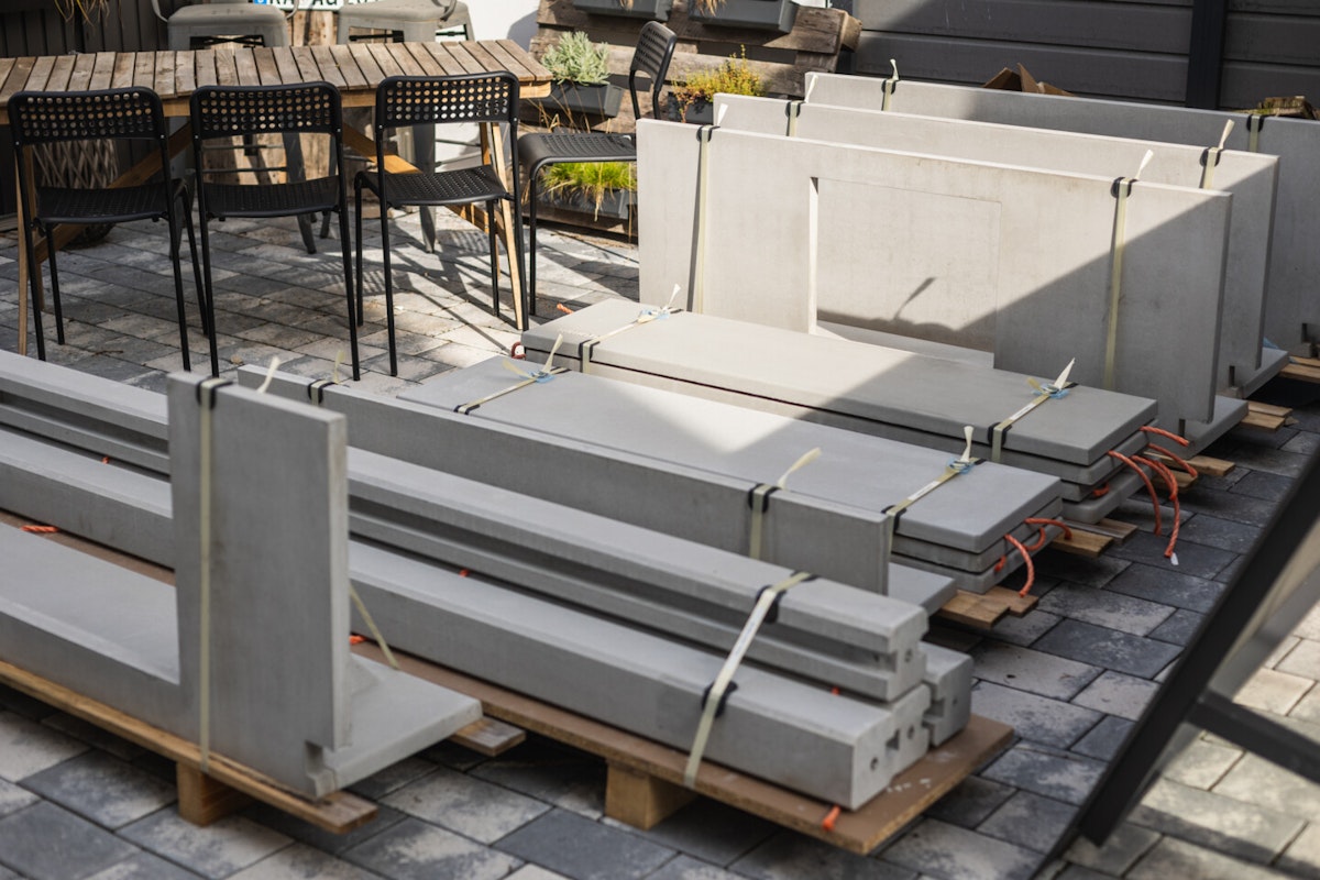 Pallettenlieferung Sicher verpackt, werden die einzelnen ELemente der WWOO auf Paletten geliefert