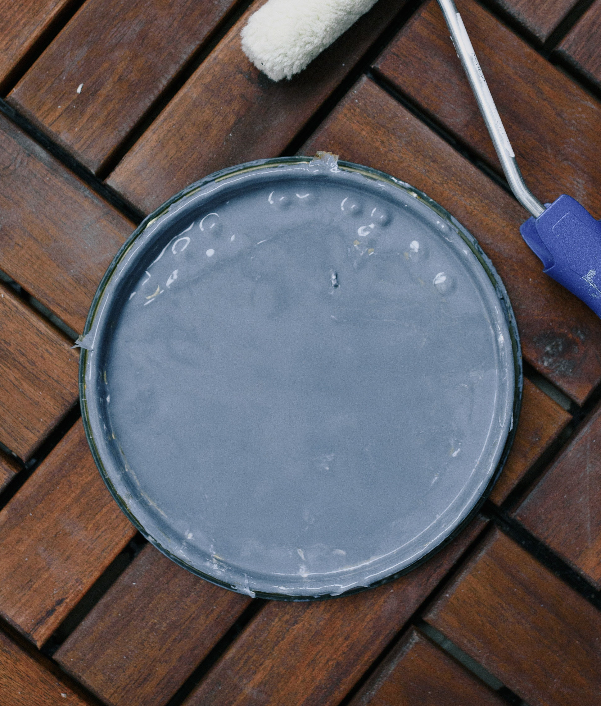 Farbanstriche mit dem AKUBI Farbset für Kinderspielgeräte