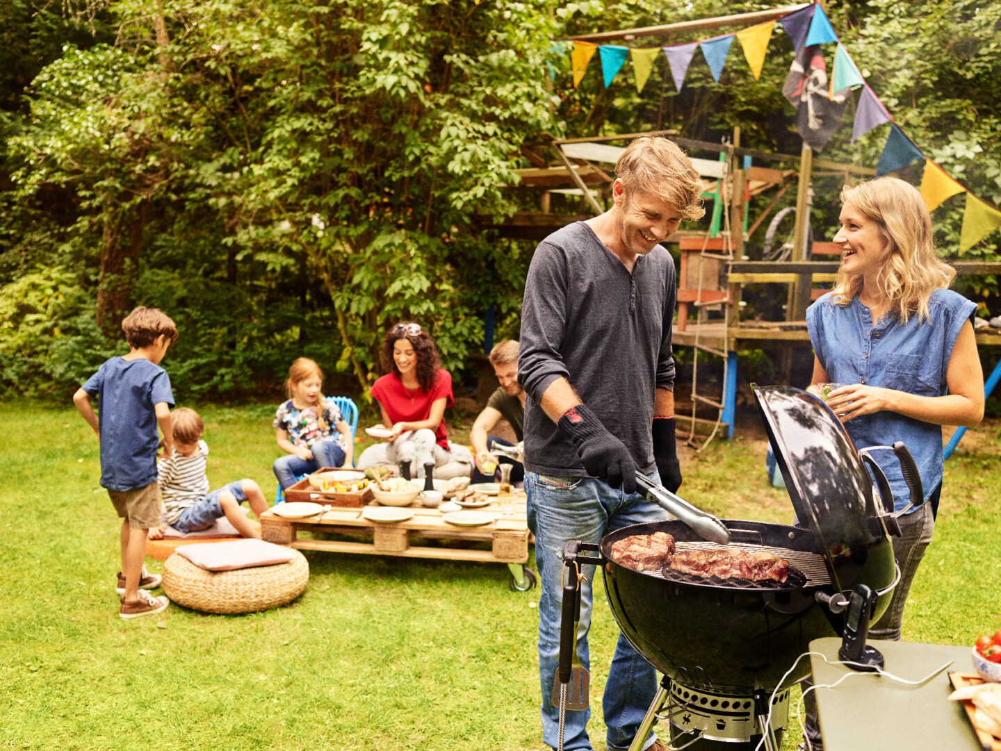 Weber Master-Touch Holzkohlegrill