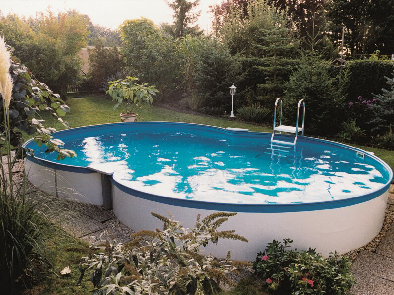 myPOOL Swimming Pool Poolset Premium Achtform mit Sandfilteranlage - weiß