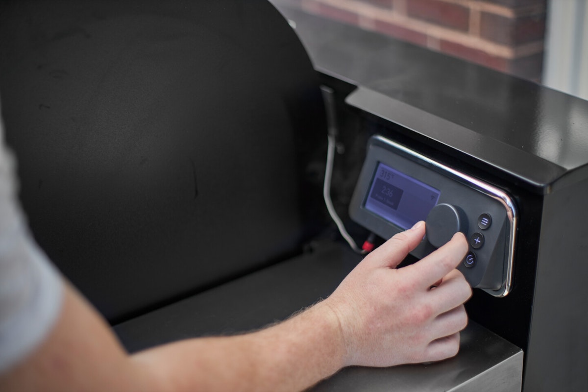 Weber Connect Bedienelement Bedienung des SmokeFire Pelletgrills per Weber Connect App