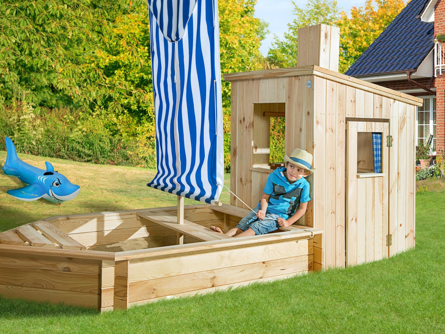 Weka Sandkastenschiff mit Kajüte