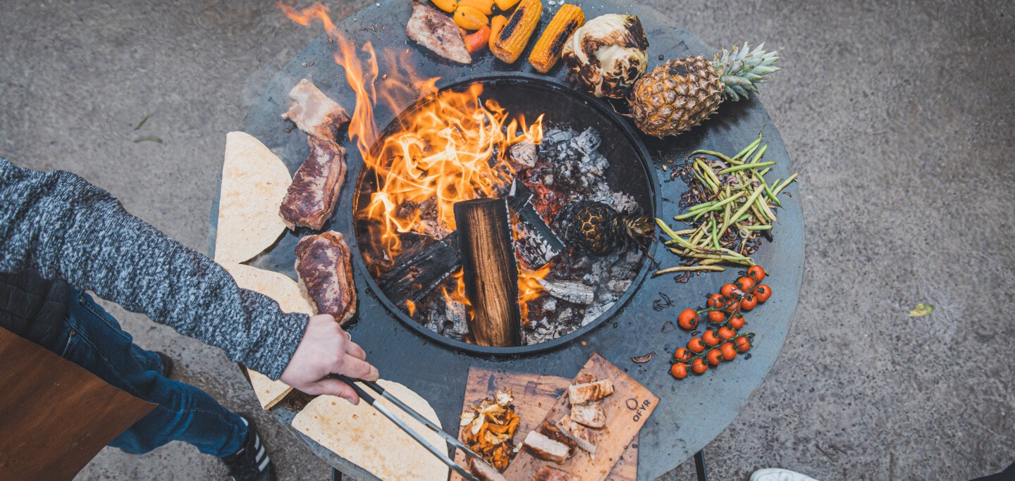 Ofyr Grillstation in Aktion! Vorführung der Ofyr Grillstation bei Grills.de