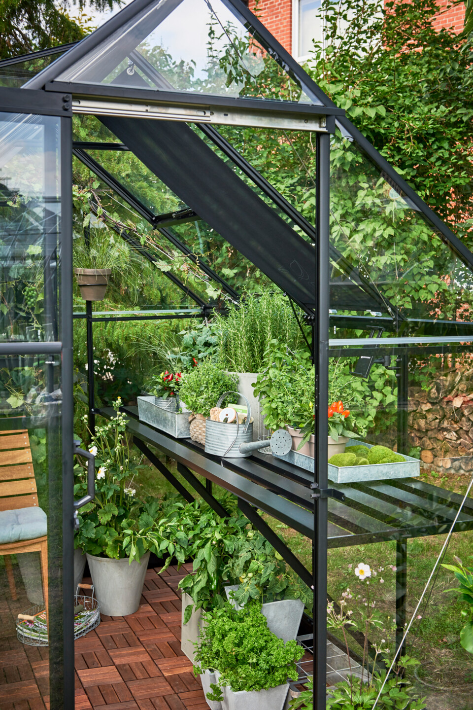 Juliana Qube Lamellentisch