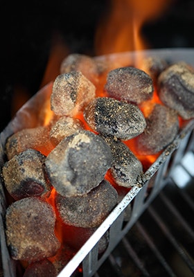 Mit Kohlekörben schaffen Sie ganz einfach Temperaturzonen | grillstyle.de Mit Kohlekörben schaffen Sie ganz einfach Temperaturzonen | grillstyle.de