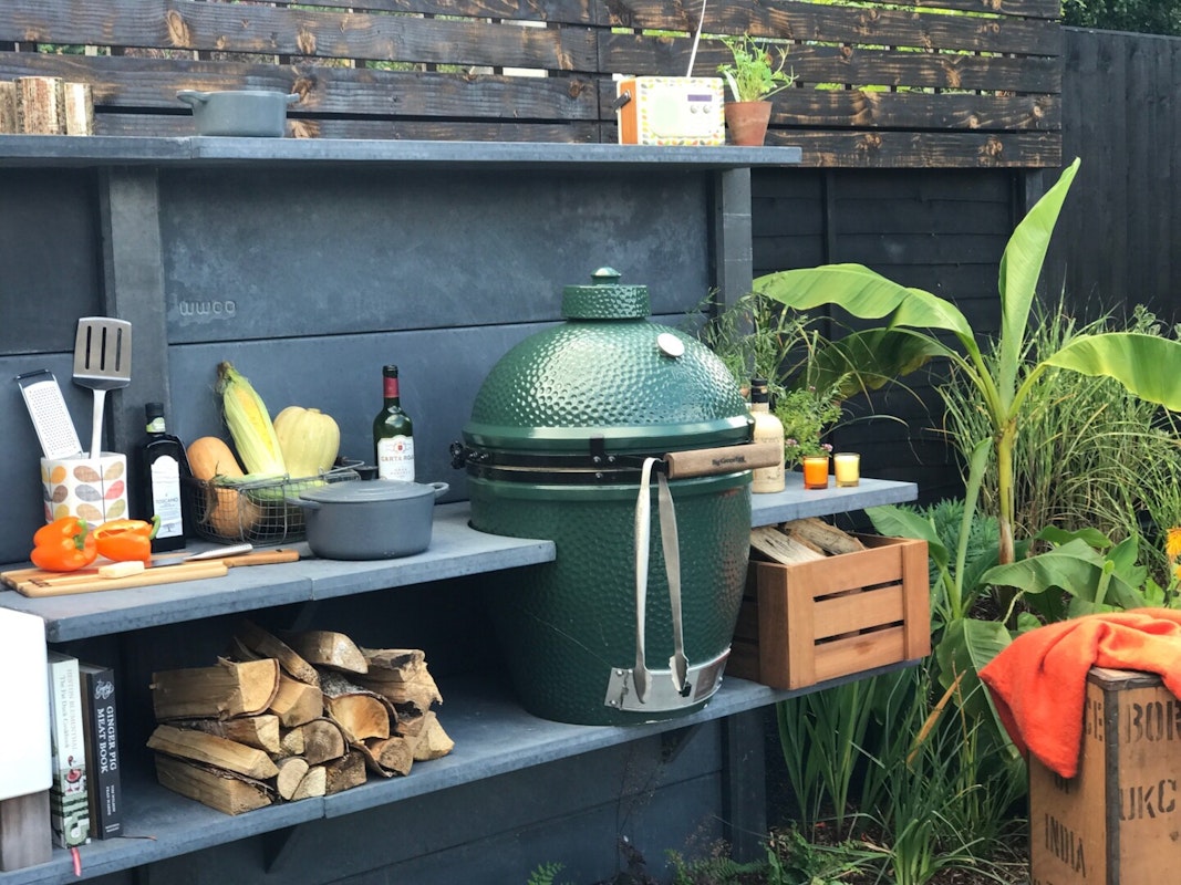 WWOO Outdoorküche dunkel WWOO Outdoorküche aus Beton