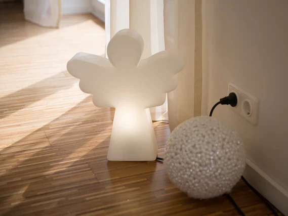 8 seasons design LED-Dekoleuchte Shining Angel (WW) 