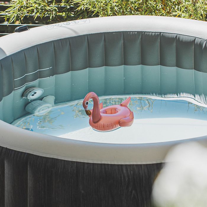 Rund um den Pool!