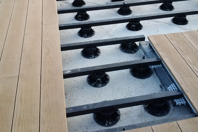 Terrassenunterkonstruktion aus Stelzlagern