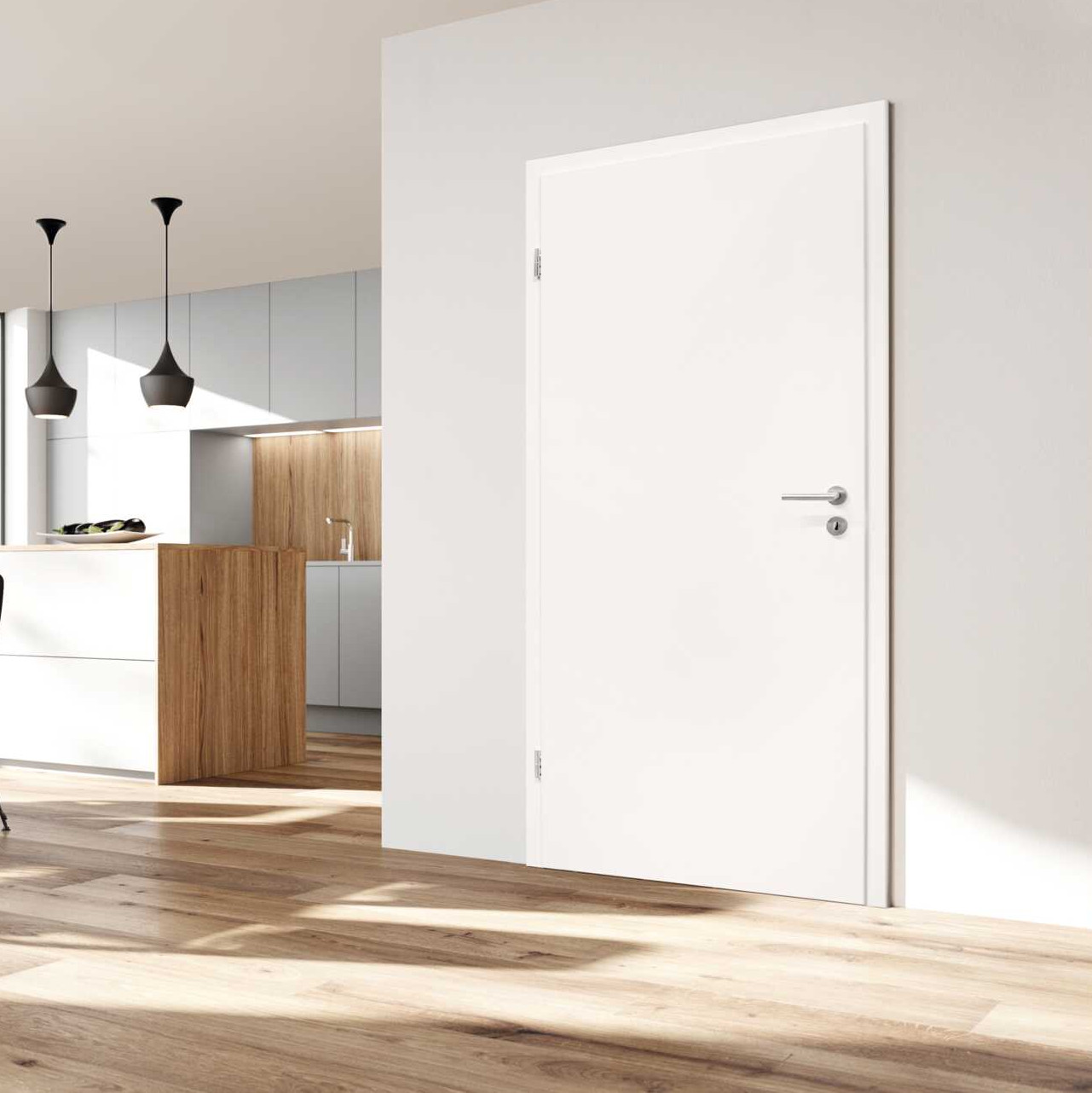 Breite weiße Türe mit passender Zarge