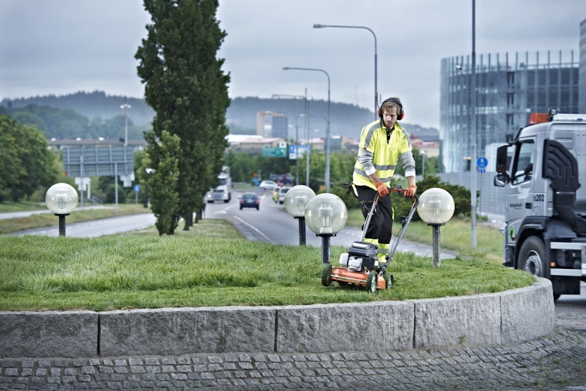 Profi Qualität: Husqvarna LB 448S Profi Qualität: Husqvarna LB 448S