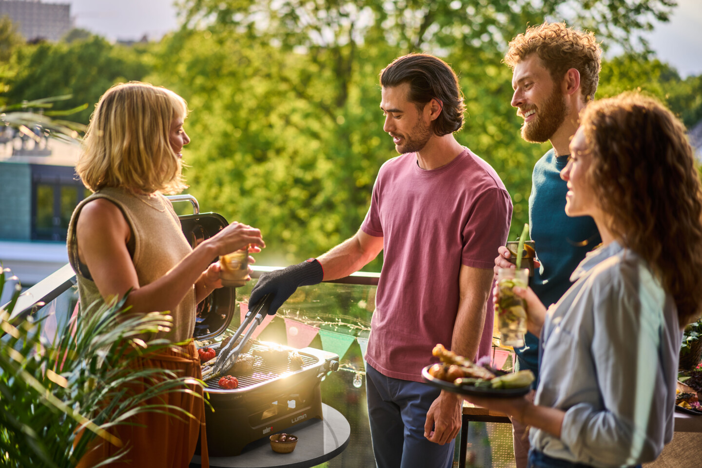 Weber Elektrogrill Lumin Compact