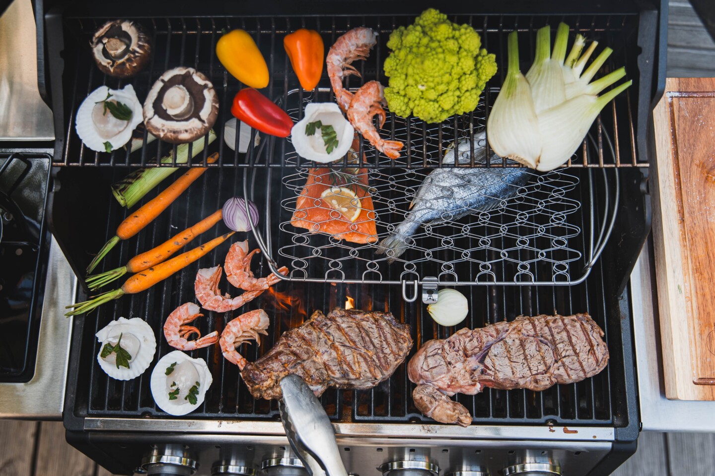 Ostermenü auf dem Gasgrill zubereitet