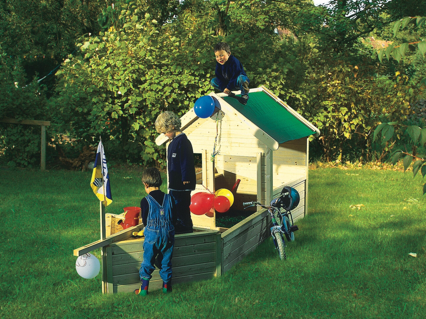 Akubi Kinderspielgerät Kinderspielhaus Piratenschiff Jack