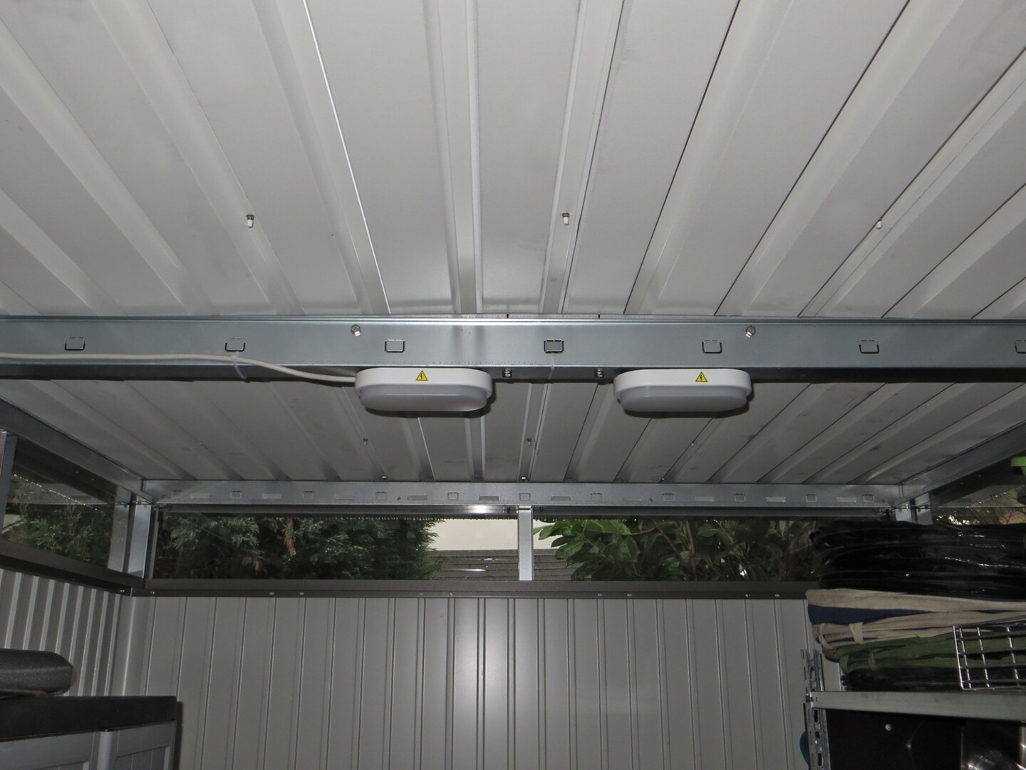 LED-Lampen im Gerätehaus