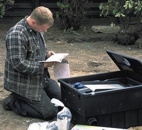 Schritt 8: Installation der Teichtechnik Teichbau Schritt 8: Installation der Teichtechnik und Lesen der Gebrauchsanweisung.
