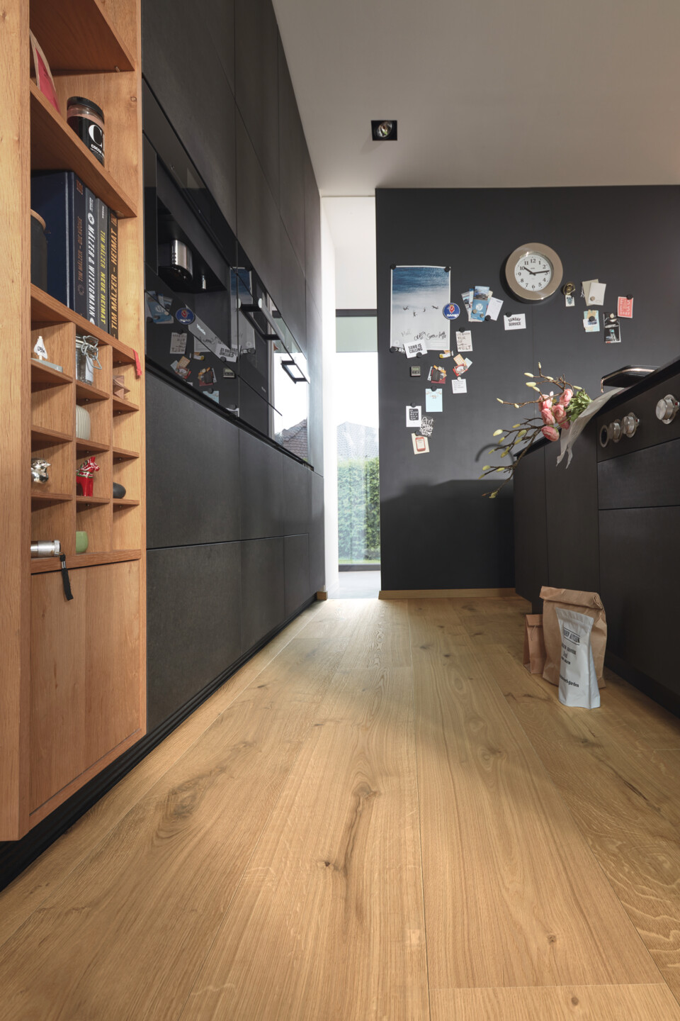 MeisterWerke Lindura-Holzboden HD 400 Eiche authentic pure ultramattlackiert. 