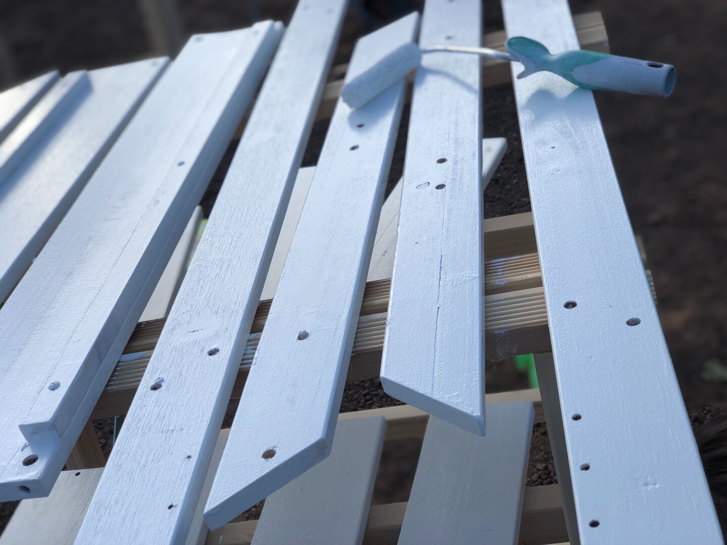 Erstanstrich mit OSMO Landhausfarbe