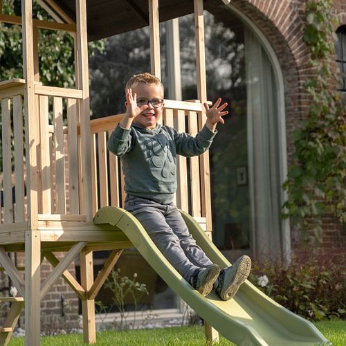 Spieltürme und Spielhäuser - Welche Kinderspielgeräte liegen im Trend?