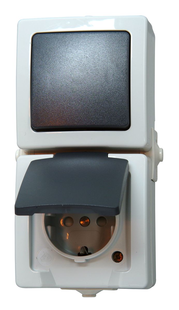 KÖMPF24