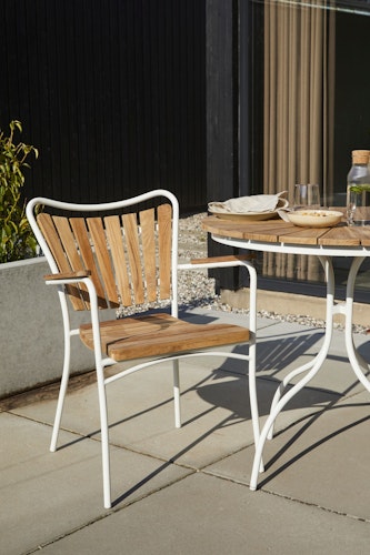 Cinas Balkon-Set ELLEN, Kaffeetisch Ø 80 cm + 2 Sessel, Aluminium Weiß / Teak