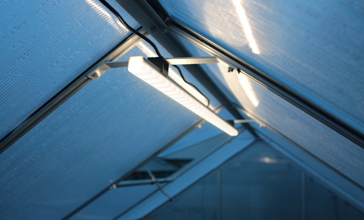 Vitavia LED-Leiste lang (30 LEDs) mit USB-Zugang