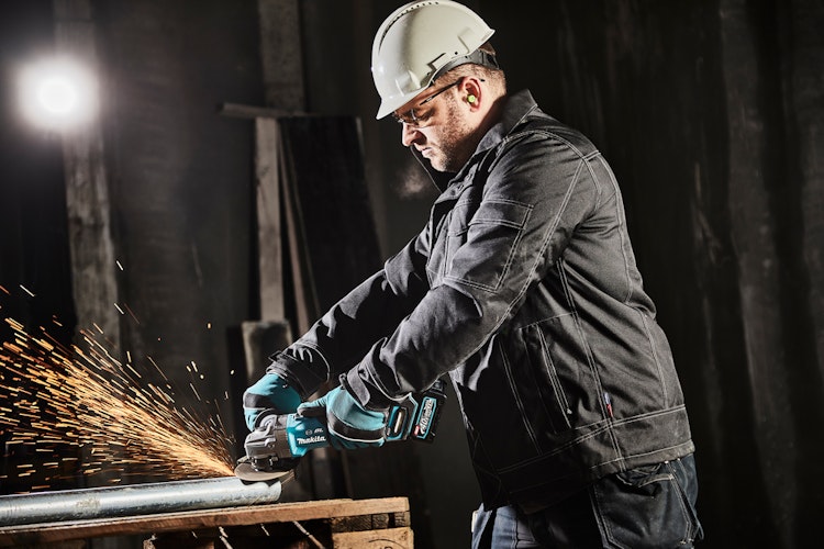 Makita Akku-Winkelschleifer GA005GZ