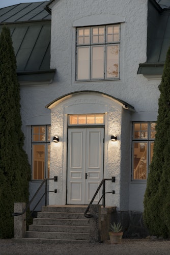 Konstsmide Wandleuchte Hild, 2xGU10, schwarz, gefrostetes Glas (426-750)