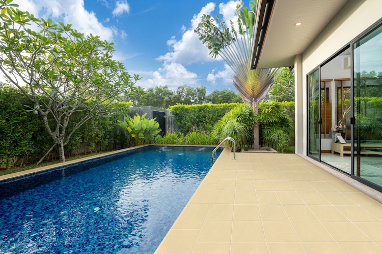 WESERWABEN® Pool- / Beckenrandsteine - Licia