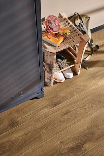 MEISTER Designboden MeisterDesign. flex DL 400 2055 x 216 x 5 mm 7130 Schlosseiche muskat Porensynchron-Struktur